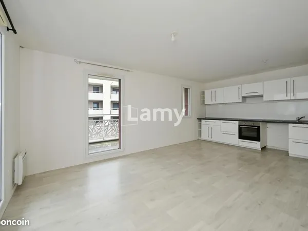 Appartement 3 pièces 58 m² 