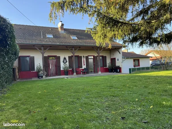 Maison de ville 124 m² Louhans 