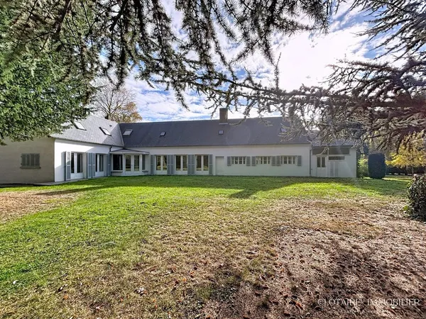 Maison de luxe 10 pièces 340 m² 
