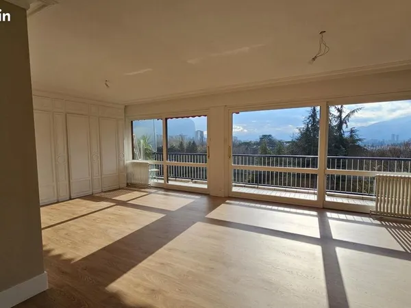 Appartement 3 pièces 89 m² 