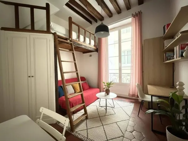 Studio 1 pièce 17 m² 