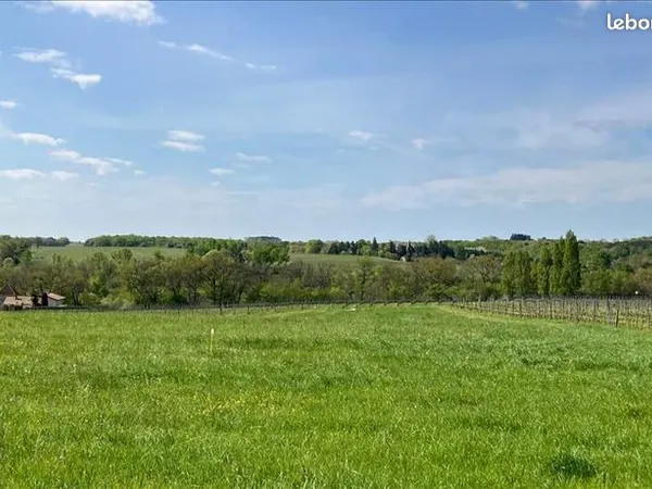 Terrain 1500 m² 