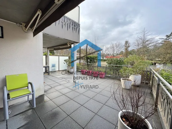 Appartement 4 pièces 82 m² 