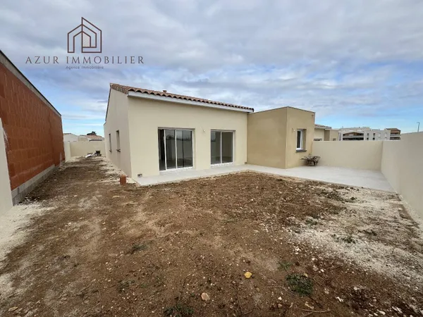 Maison de plain-pied 4 pièces 90 m² 