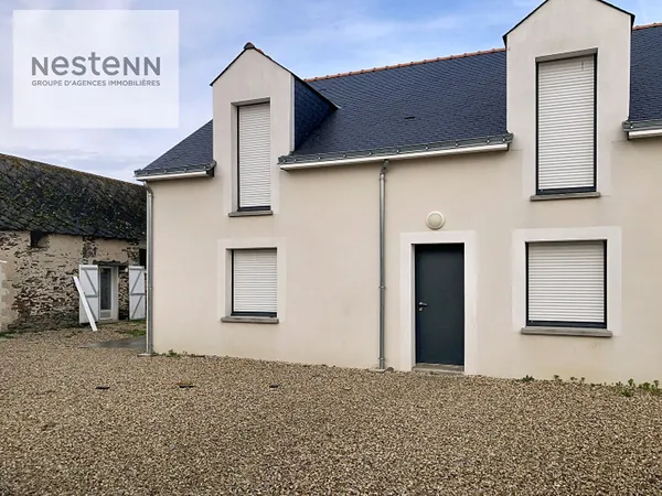 A LOUER - Maison Avrille 5 pièce(s) avec jardin 