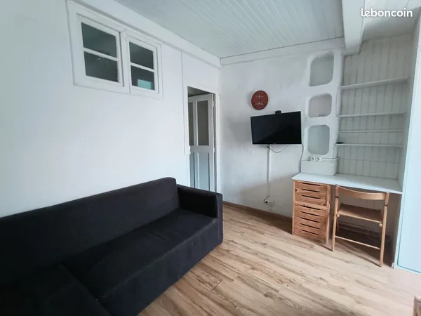 Studio climatisé avec lave linge 