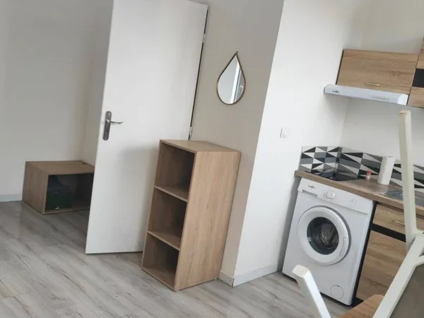 Appartement 1 pièce 18 m² 