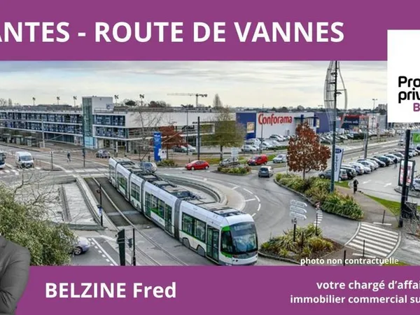 NANTES Route de Vannes - Local en location de 300 M² 