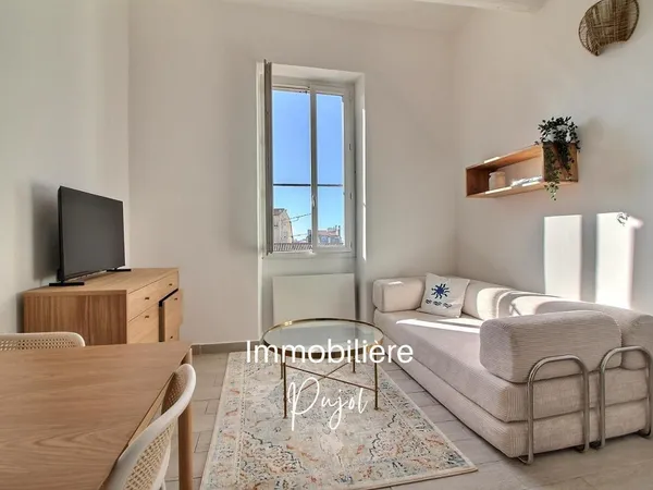 Studio meublé en plein coeur du cours Julien dans le 6ème à Marseille 