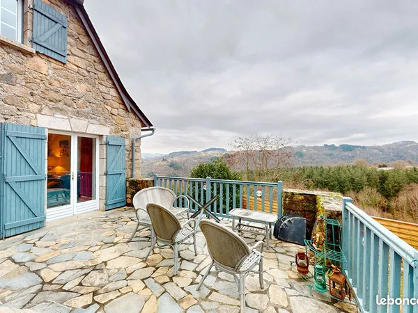 Propriété 8 pièces 200 m² 