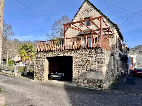 Maison en pierre 4 pièces 62 m² 