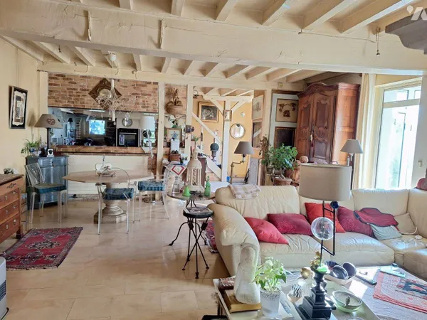 Maison 6 pièces 133 m² 