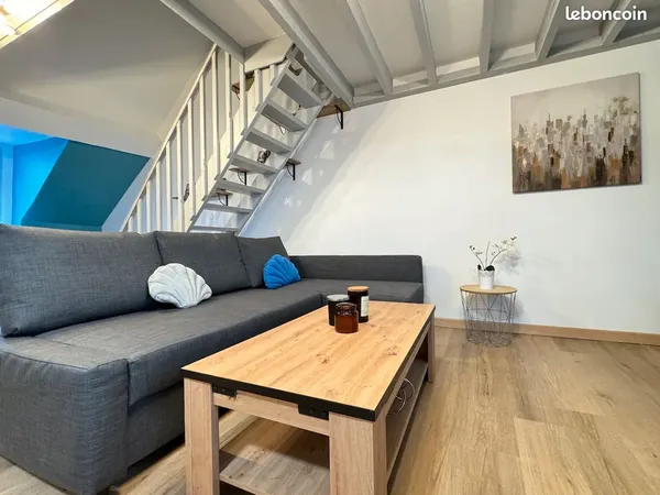Duplex T2 meublé - Hyper centre Dieppe - 44 m² - Proche mer & gare 