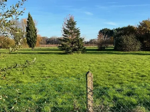 Terrain 480 m² Peujard 