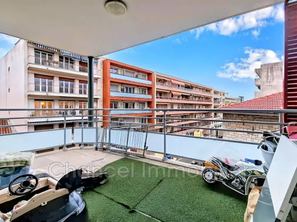 Appartement 3 pièces 66 m² 