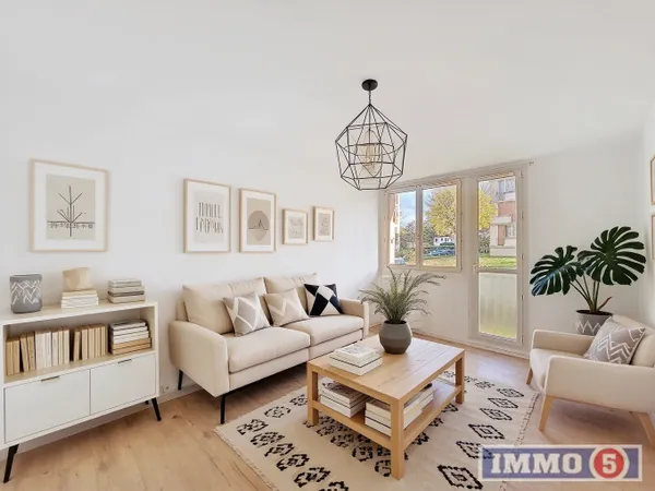 Appartement - 74.75 m2 - 5 pièces 