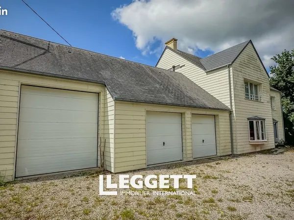 Maison 7 pièces 245 m² 