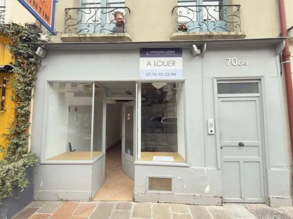 Boutique 2 pièces 30 m² 