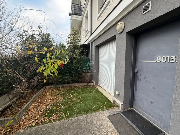 Duplex Sartrouville 3 pièce(s) 50.46 m2 , jardin et parking 