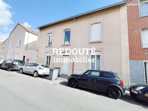 Studio 1 pièce 18 m² 