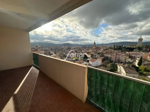 Appartement 3 pièces 84 m² 