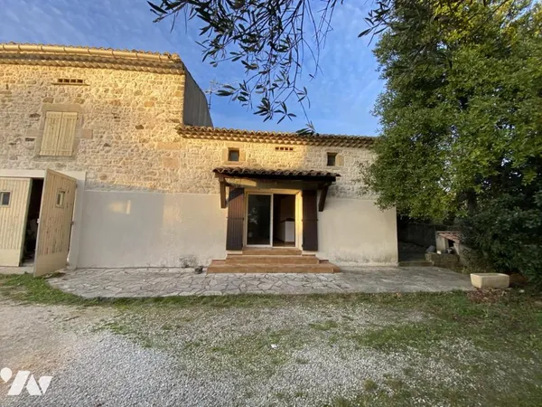 Maison 10 pièces 234 m² 