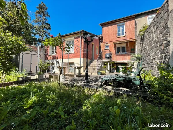 Maison familiale 140 m² avec sous-sol total et jardin - Bondy (93140) 