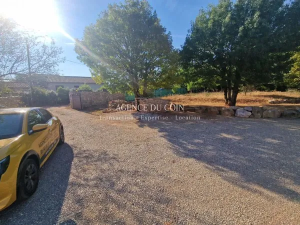 Terrain en individuel 600 m² 
