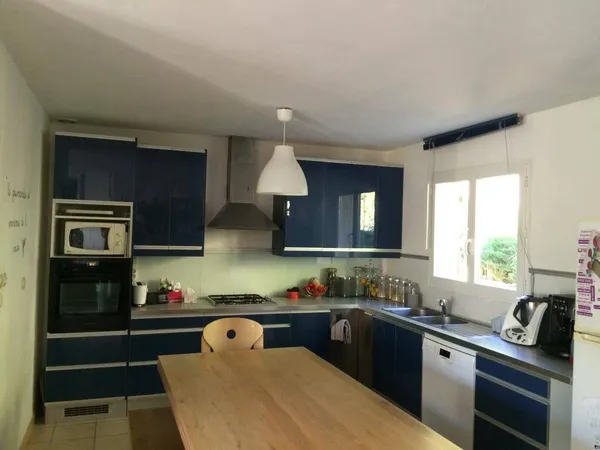 Maison de plain-pied 6 pièces 140 m² 