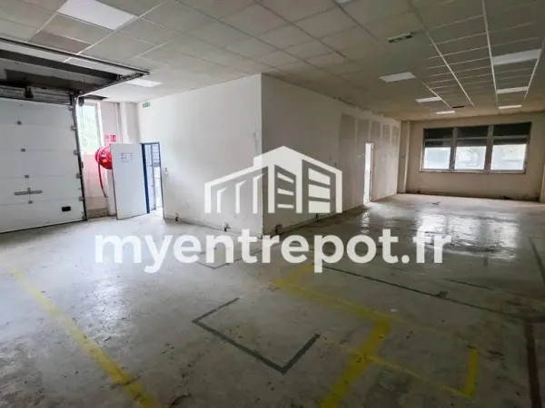 LOCAL D'ACTIVITÉS PROXIMITÉ CENTRE VILLE 