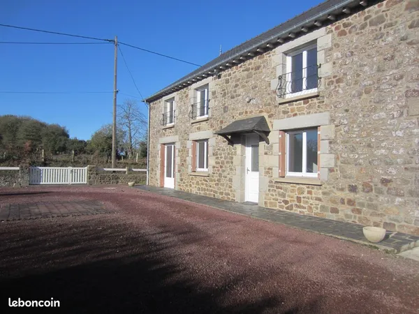 Location maison en pierre 