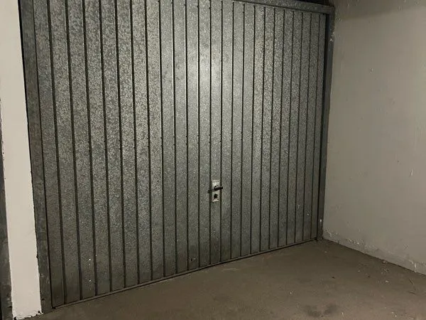 Garage box sécurisé 