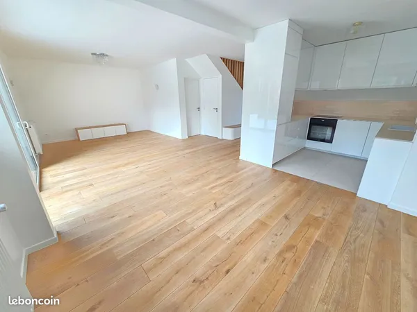 Maison 6 pièces 145 m² 