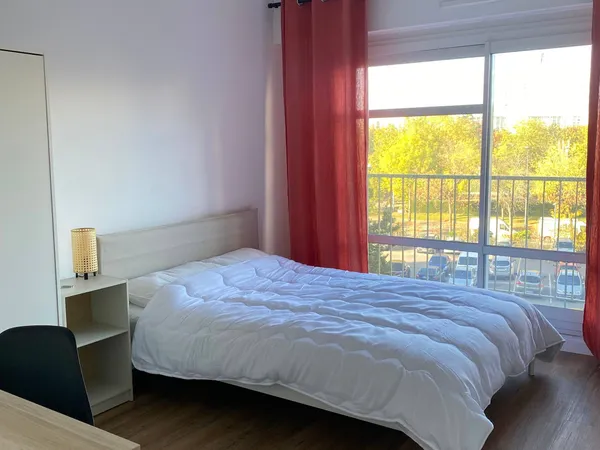 Propose chambres dans appartement en colocation 
