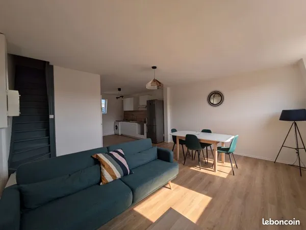 Appartement meublé avec 2 espaces nuits séparés - idéal colocation ou jeune couple 