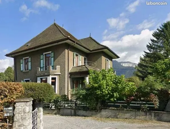Maison 6 pièces 171 m² 