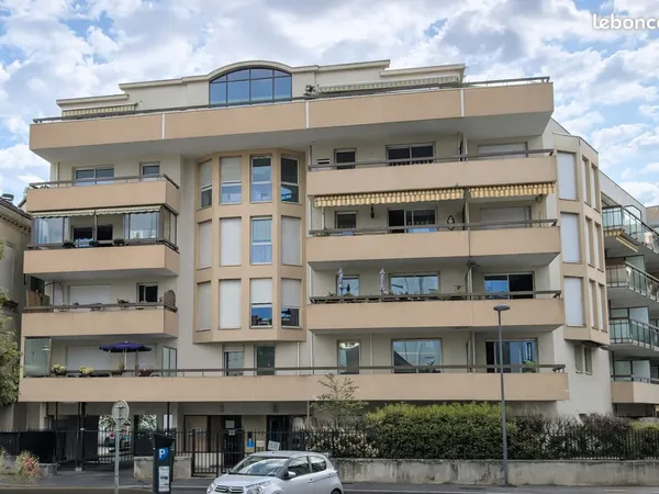 Appartement 4 pièces 90 m² 