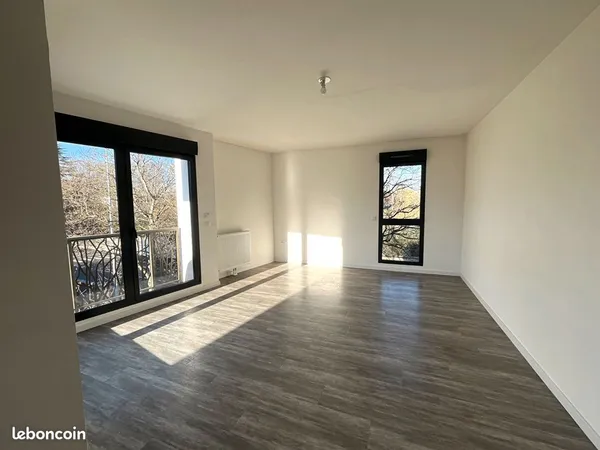Appartement 3 pièces 69 m² 