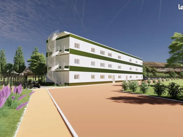 Bâtiment complet et neuf 657 m2 sur 10.000m2 de terrain - Grand parking - 