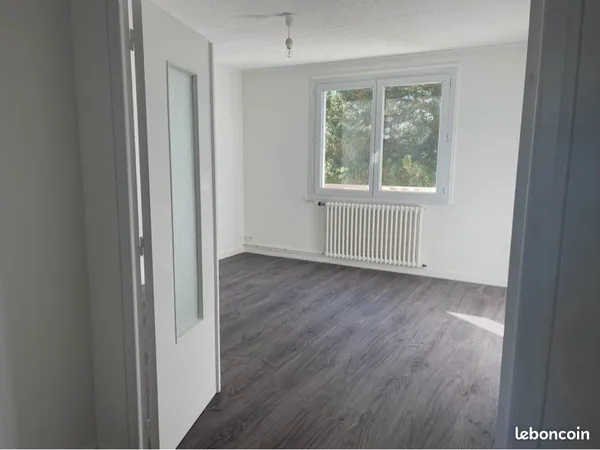 Appartement lumineux de 75 m² rénové - 3 chambres 
