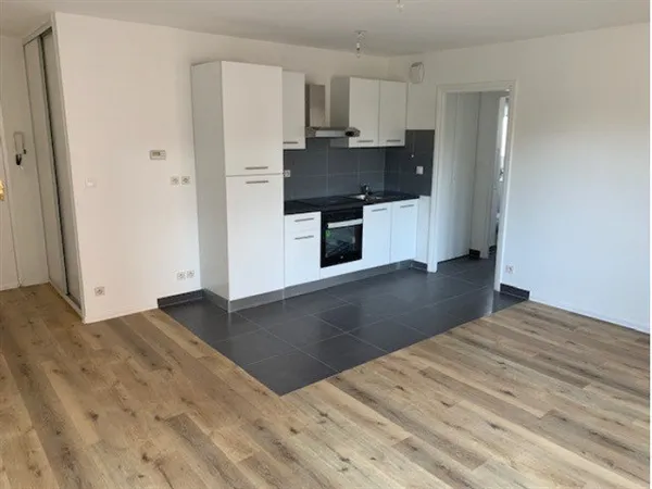 St Louis centre, F2 de 44m² entièrement rénové 