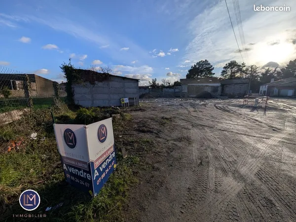 Terrain 562 m² MONTBERT 