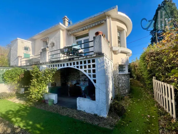 Maison de plain-pied 5 pièces 117 m² 