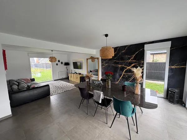 Maison 6 pièces 136 m² 