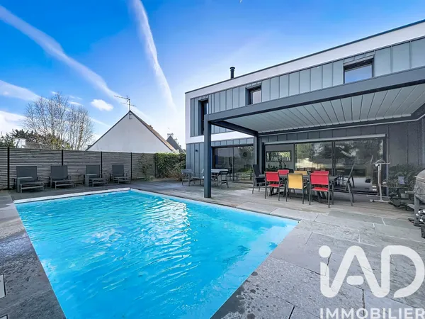 Maison 6 pièces 143 m² 