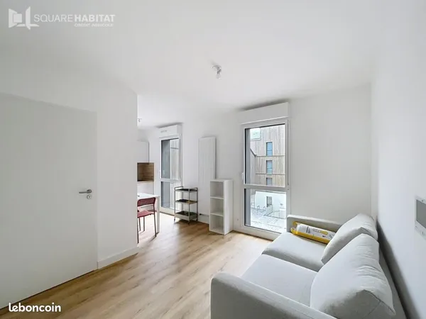 Studio 1 pièce 21 m² 