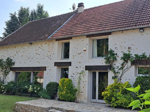 Vends maison à la campagne 