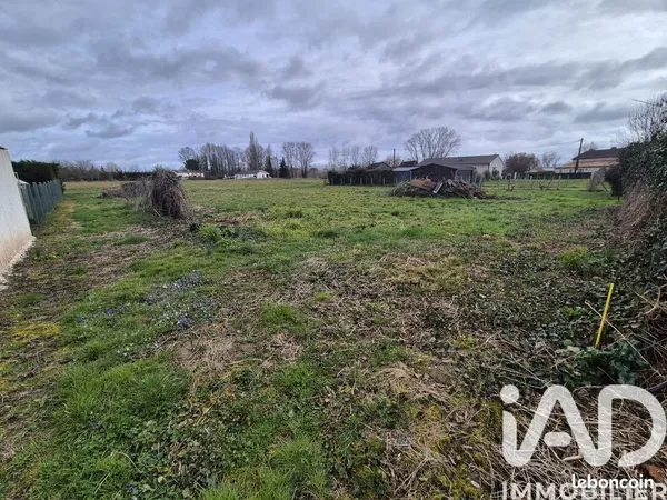 Terrain 1142 m² Saint-Pierre-d'Eyraud 