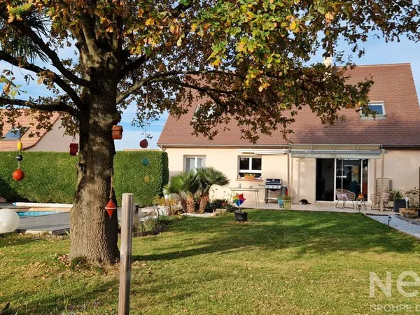 Pavillon 6 pièces 140 m² 