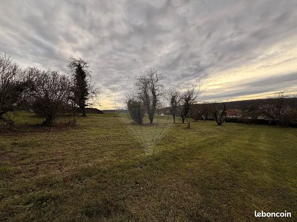 Terrain 1 804 m² Bouilly 
